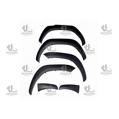 BODİK ÇAMURLUK HILUX REVO 15-18 (TAKIM)