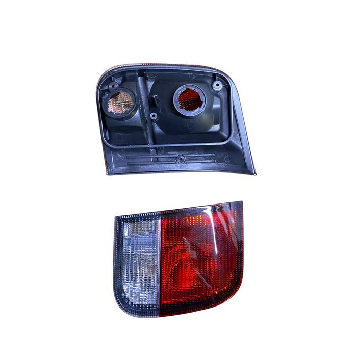 UNI-STOP-2004 STOP LAMBASI BAGAJ İÇ SAĞ CİVİC SEDAN 96-98 (BEYAZ)