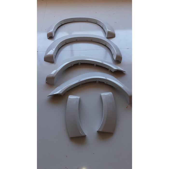 BODİK ÇAMURLUK HILUX VİGO 08-11 (TAKIM)