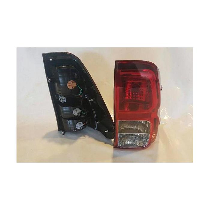 STOP LAMBASI SAĞ HİLUX VİGO 15- (REVO)